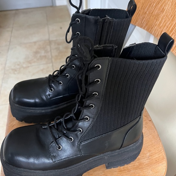 Call It Spring Whistler Boots - Picture 6 of 8